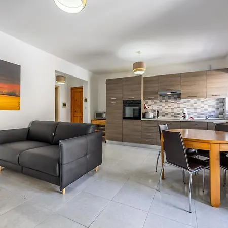 Spacious, One Bedroom In Paceville * San Giuliano