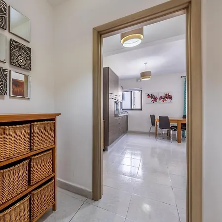 Spacious, One Bedroom In Paceville * Saint Julian's