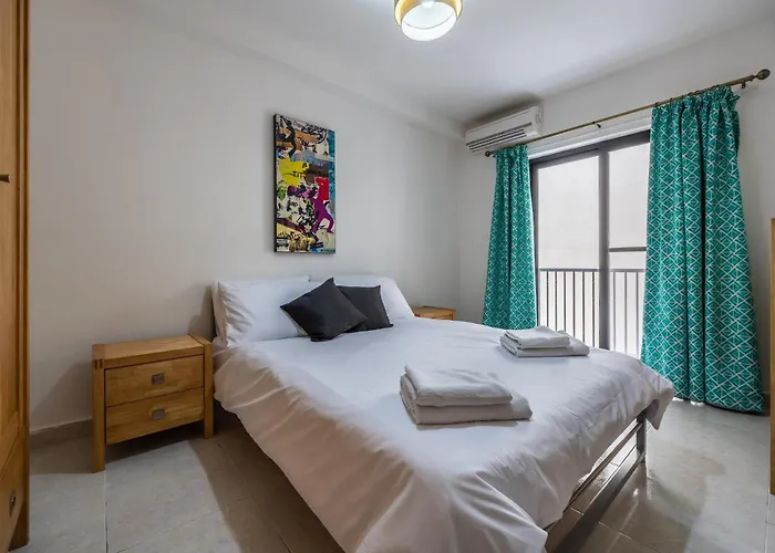 Spacious, One Bedroom In Paceville *