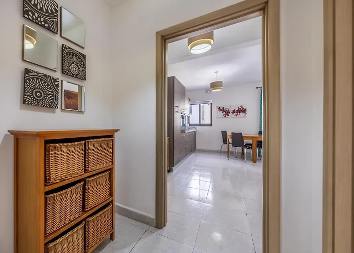 Spacious, One Bedroom In Paceville * Saint Julian's